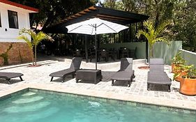Casona San Cayetano Suites&Lofts by Lunian